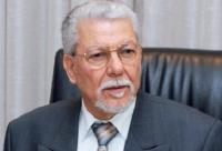 الجزائر تُبعد الأمين العام للاتحاد المغاربي عن القمة العربية بسبب "قيس سعيد"