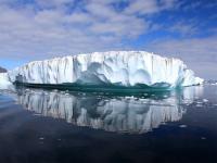 دراسة تكشف الآثار الخطيرة لتقلص صفيحة غرينلاند الجليدية