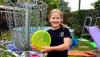 طفلة عمرها 7 سنوات تحطم الرقم القياسي العالمي في لعبة الفريسبي