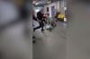 فيديو لشرطي يركل رأس رجل في مطار مانشستر يثير غضبا في بريطانيا (فيديو)