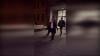 ناشطون يطاردون رئيس الوزراء الكندي وهو خارج من أحد الاجتماعات(فيديو)