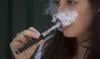 السجائر الالكترونية تجتاح المجتمع المغربي وجهل الناس بعواقبها الوخيمة قد يسبب كارثة